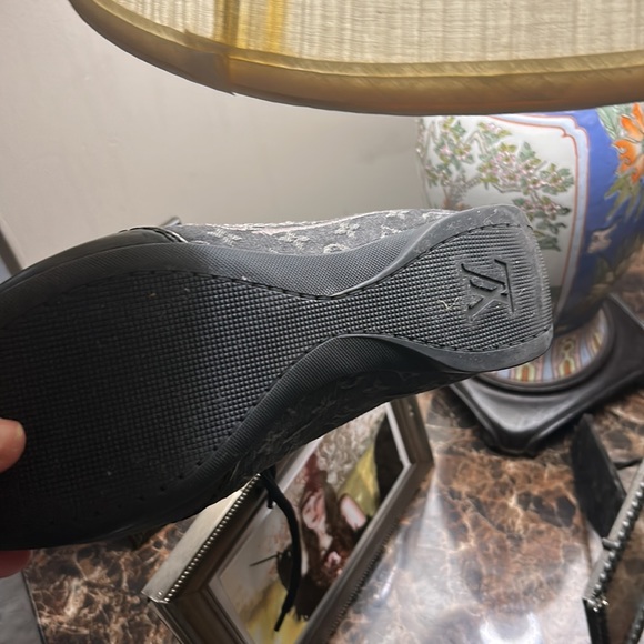 LV sneakers - Picture 9 of 10